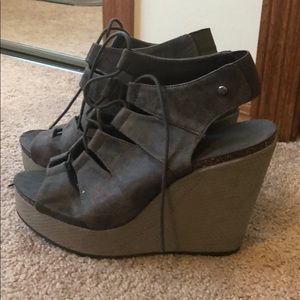 NEW brown wedge sandals